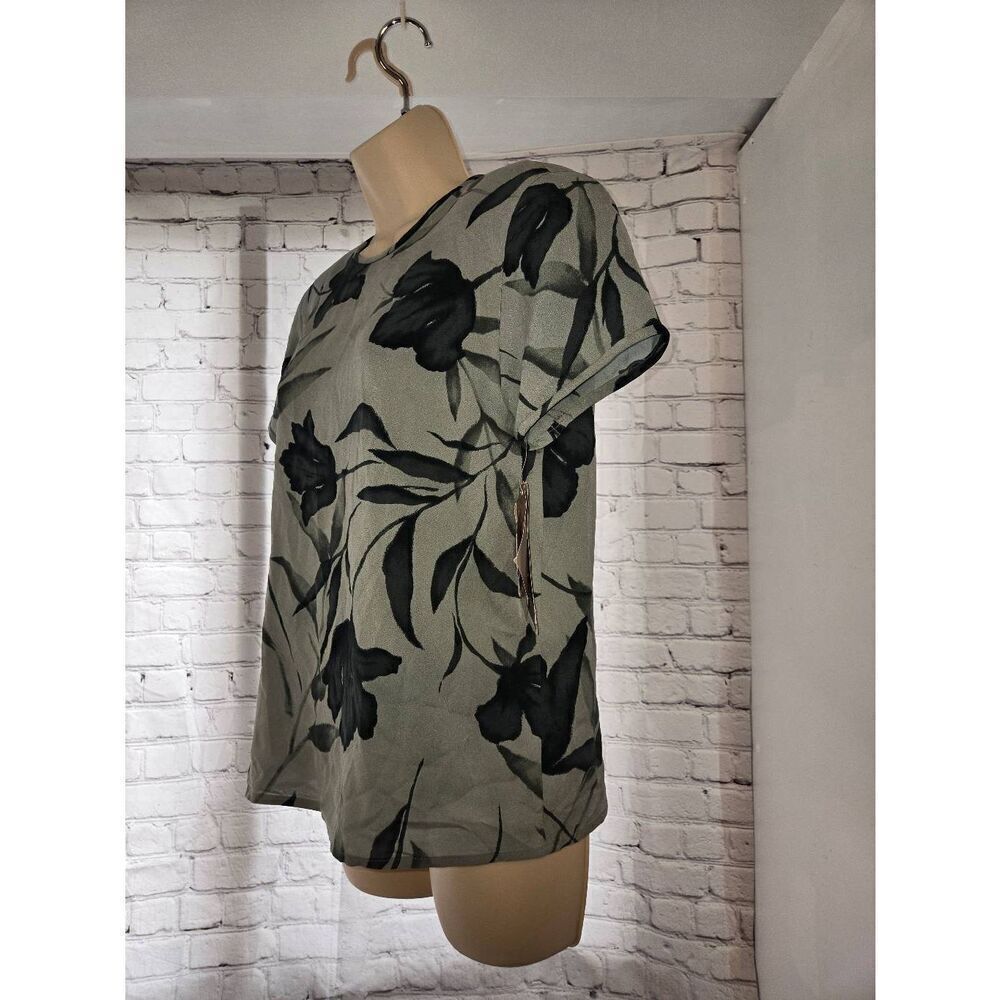 Jones New York Womens Size 8 Green Floral 100% Silk Blouse - Picture 2 of 5